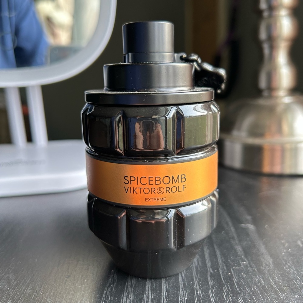 Spicebomb, Viktor Rolf, 3.04 Oz.